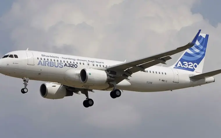Custo de abastecimento de avião comercial é analisado