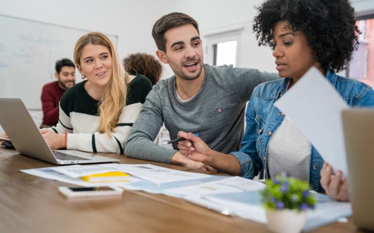 Mestrado profissional gratuito em práticas de educação básica com 20 vagas para 2027