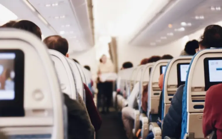 Aviões com Starlink terão internet rápida no Brasil em 2027