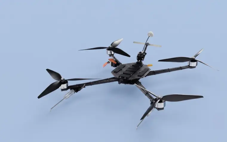 Drone de guerra da Ucrânia voa 110 km com carga barata