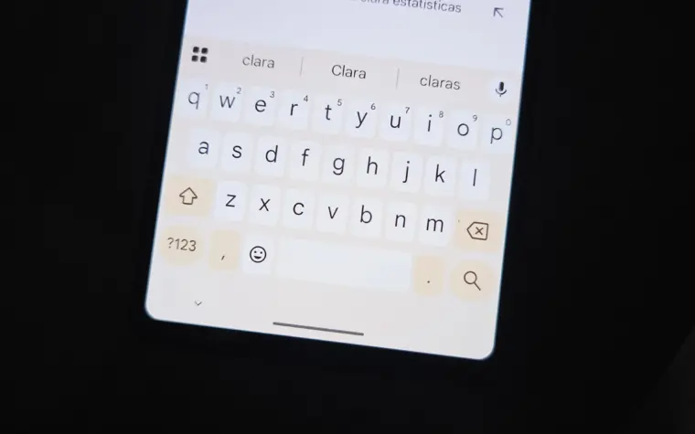 Teclado do Android terá função para reconhecer língua de sinais