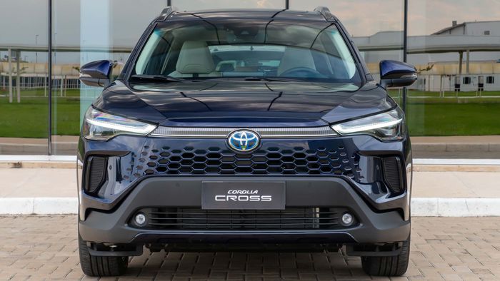 Toyota reduz preços do Corolla Cross para atualizar linha